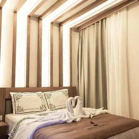 Otel Di Poesia & Free Breakfast