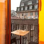 Di Poesia & Free Breakfast Estambul