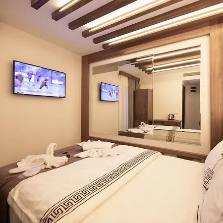 Di Poesia & Free Breakfast