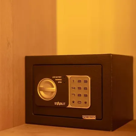 Di Poesia & Free Breakfast Istambul