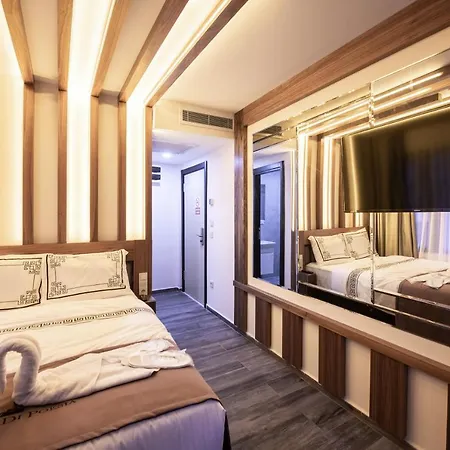 Di Poesıa&free Breakfast Otel 2*