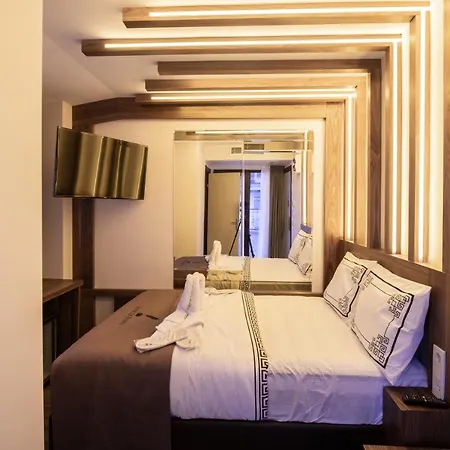 Di Poesıa&free Breakfast