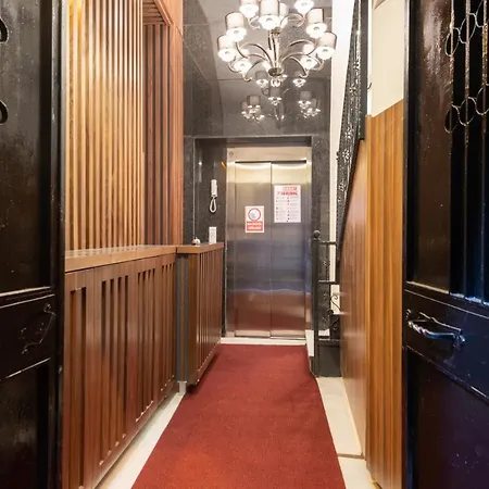 Di Poesia & Free Breakfast 2* Stambuł